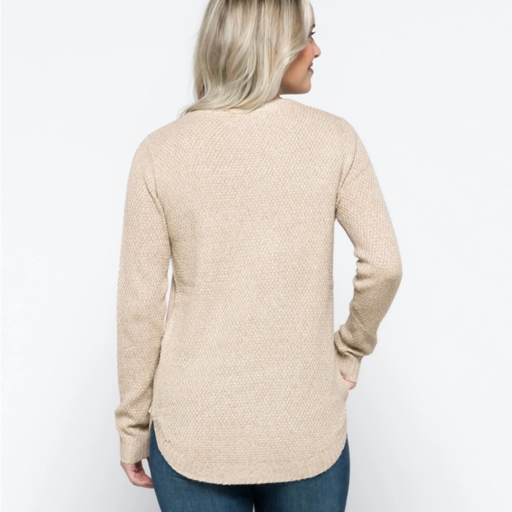 Fall/winter sweater